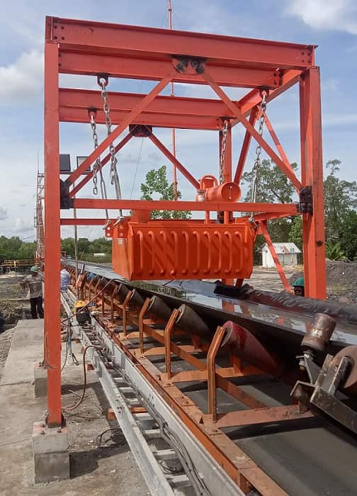 overbelt magnetic separator